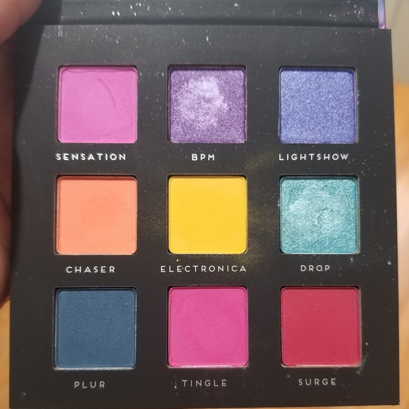 Eye shadow Bundle - Picture 4 of 6